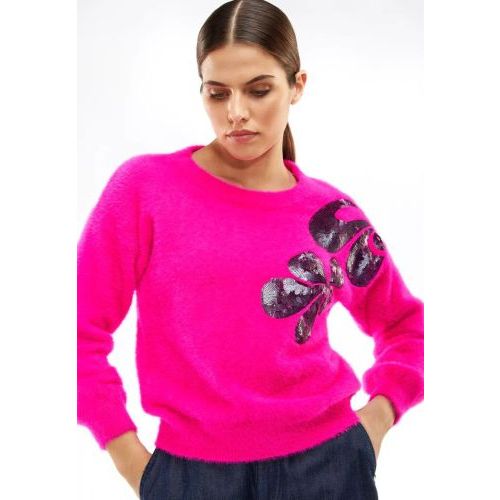 Atmos Fushia Atmos Fushia
