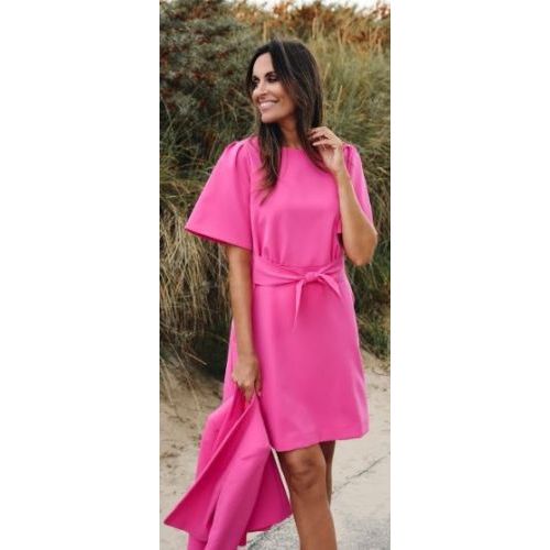 Leonie De Paris  Fushia