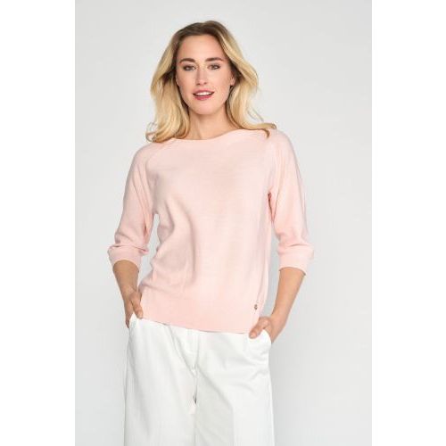 Marie Mero  Pink